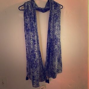 NWT Lucky Brand Scarf/Shawl